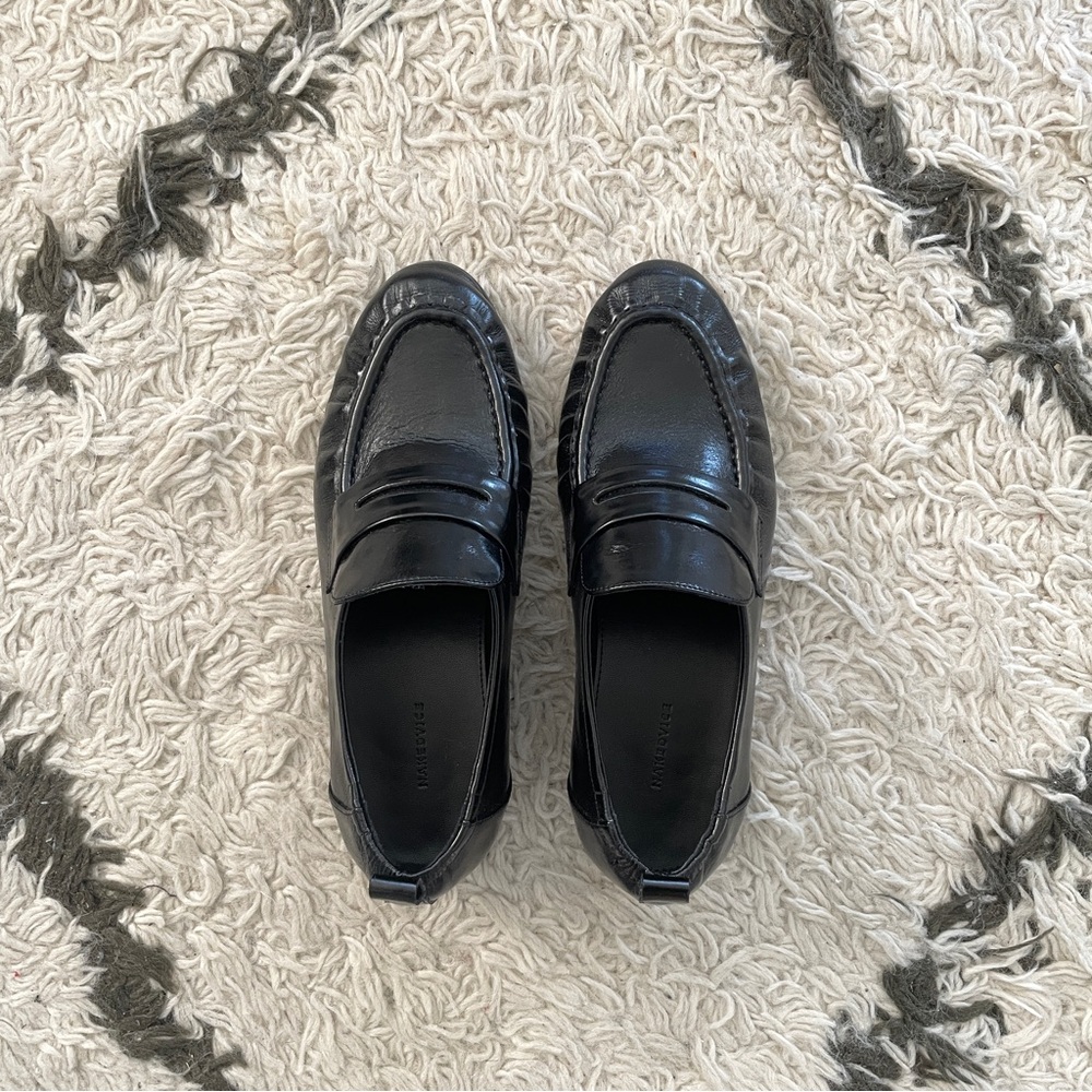 Nakedvice The Camden Loafer